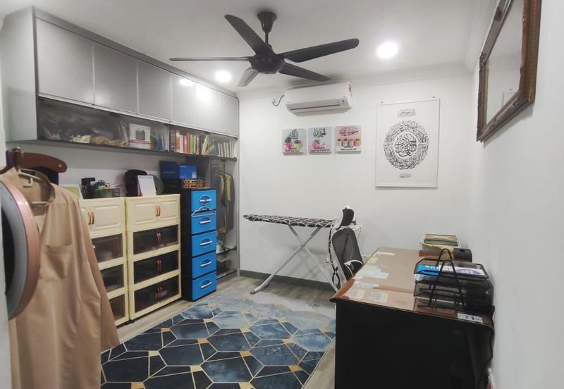 Semi D Double Storey Taman MBKT Chendering Kuala Terengganu , Terengganu