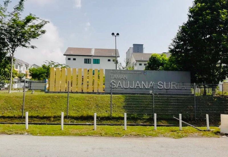Taman Saujana Suria