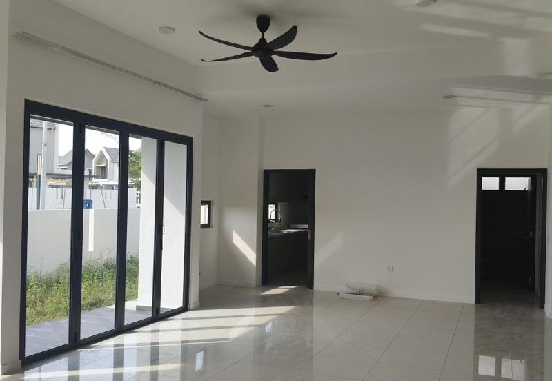 Serenia Aqila @ Serenia City