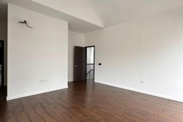 Serenia Aqila @ Serenia City