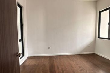 Serenia Aqila @ Serenia City