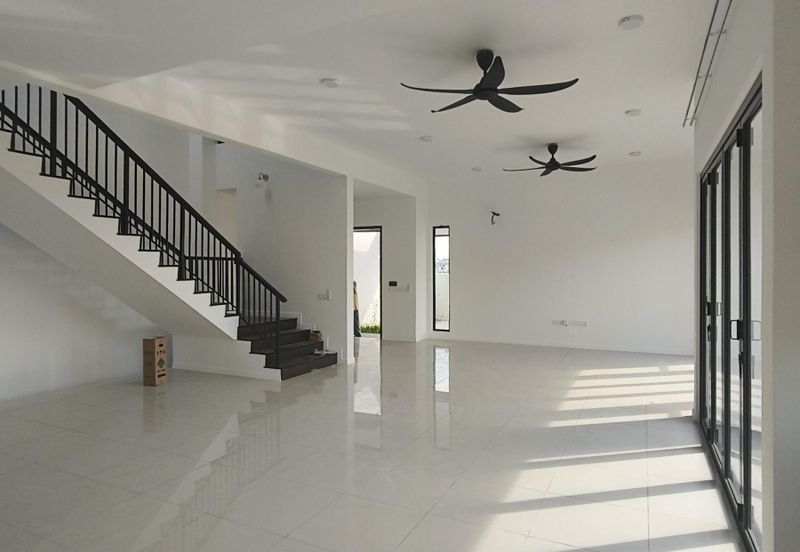 Serenia Aqila @ Serenia City