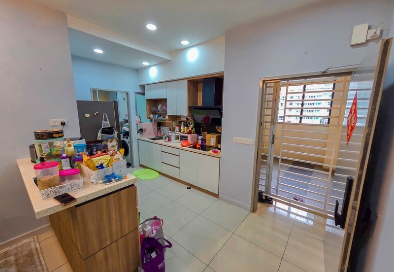 Savanna Executive Suites @ Southville City