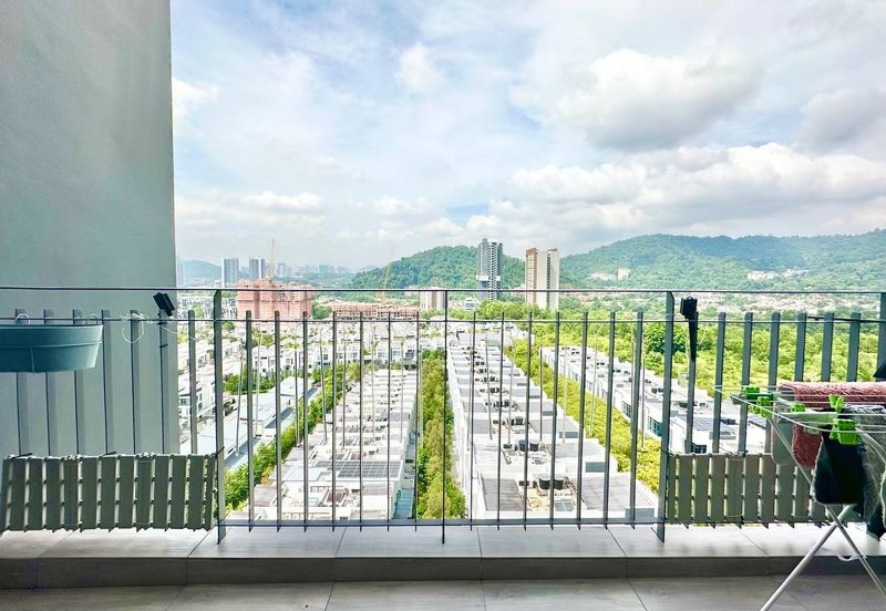 16 Quartz Melawati Condominium