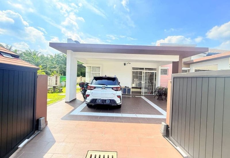 Corner Unit  Semi-D, Taman Sri Dagang 3, Banting 