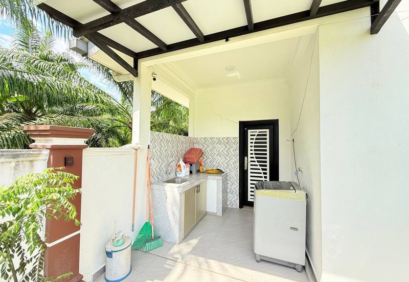 Corner Unit  Semi-D, Taman Sri Dagang 3, Banting 