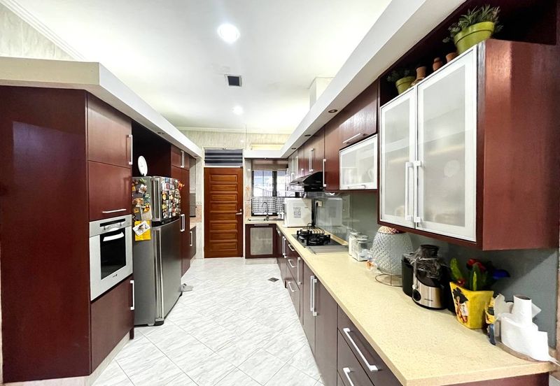 Taman Desa Keramat AU2