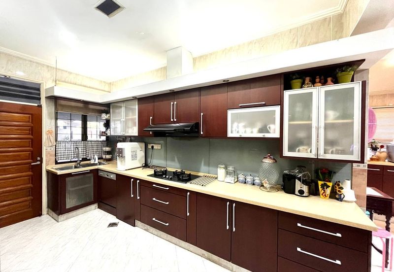 Taman Desa Keramat AU2