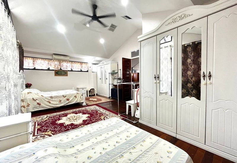 Taman Desa Keramat AU2