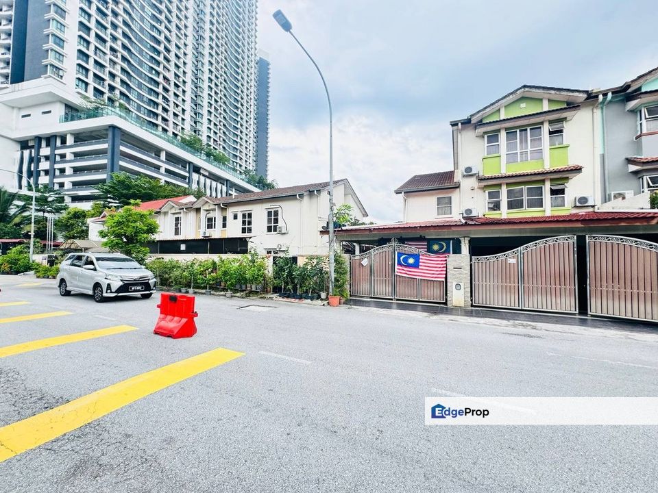 Near KL City Freehold Triple Storey Semi Detached Taman Suria Setapak Non Facing House, Kuala Lumpur, Setapak