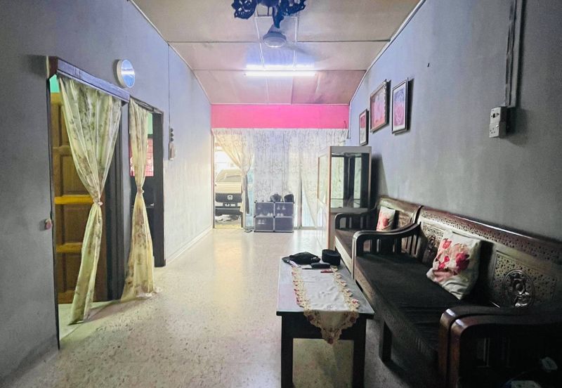 Single Storey Taman Bakti Sungai Manggis Banting Selangor 