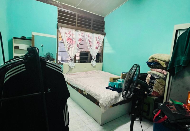 Single Storey Taman Bakti Sungai Manggis Banting Selangor 