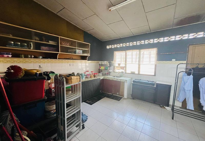 Single Storey Taman Bakti Sungai Manggis Banting Selangor 