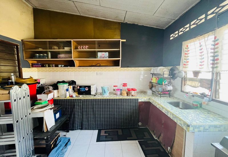 Single Storey Taman Bakti Sungai Manggis Banting Selangor 