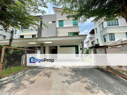 3 Storey Semi-D Taman Tropika 2, Sg Tangkas, Bangi, Selangor, Kajang