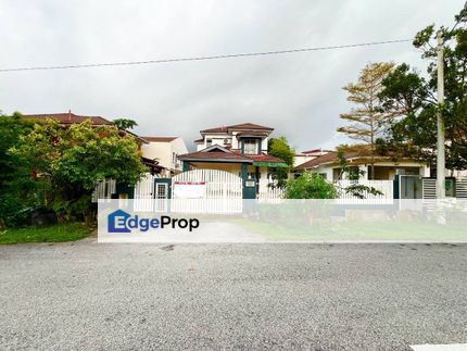 Facing Open & Big Land : Bungalow 2 Storey House Bandar Tasik Puteri Rawang   ., Selangor, Rawang