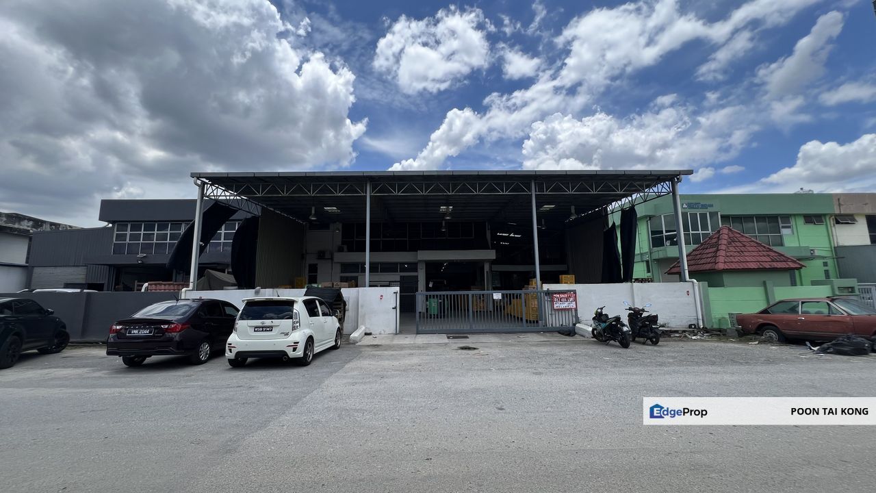 Subang Usj 1 semi-d factory for sale, Selangor, Subang Jaya