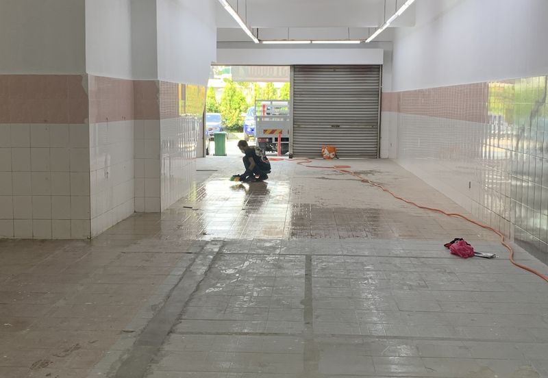 HiCom-Glenmarie Industrial Park