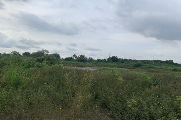 Jalan Bukit Kemuning