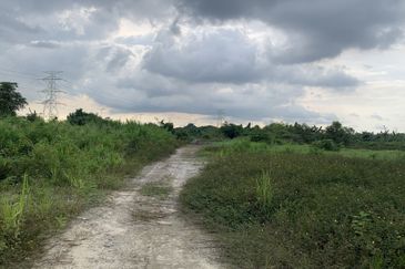 Jalan Bukit Kemuning