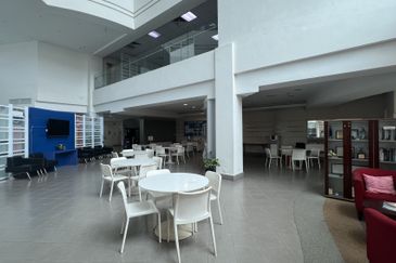 Bukit Jelutong Industrial Park