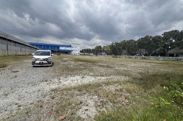 Jalan Bukit Kemuning