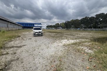 Jalan Bukit Kemuning