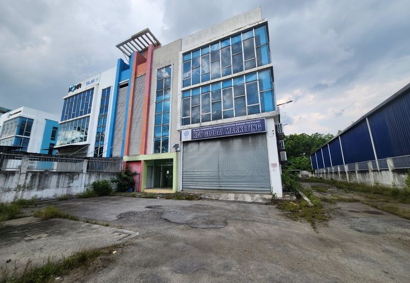 Jalan Bukit Kemuning