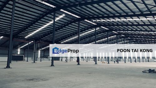 Warehouse with 20m height and loading bay for rent in shah alam, Selangor, Shah Alam