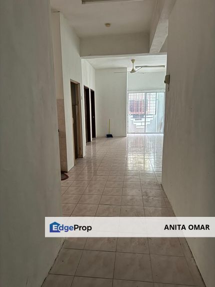 For Rent | Spacious Flat Unit @ Pusat Hentian Kajang, Selangor, Selangor, Kajang