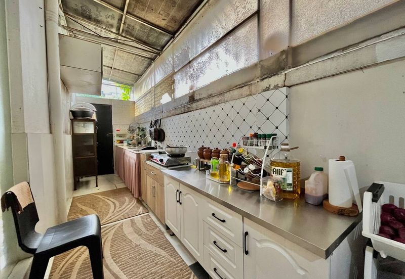 Bangi Lakehill Villas