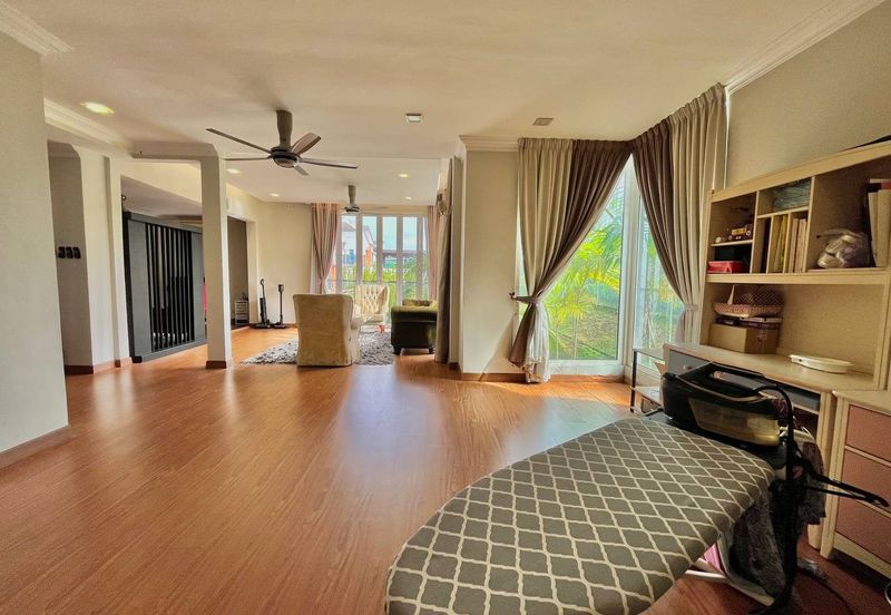 Bangi Lakehill Villas