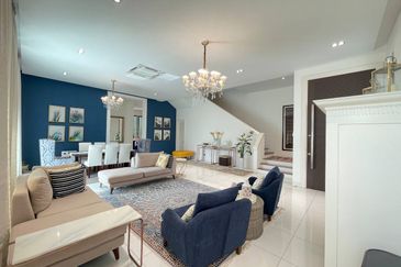 Lukisan @ Alam Impian