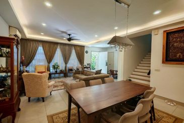 Duta Villa, Presint 14