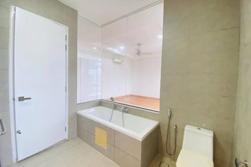 Duta Villa, Presint 14