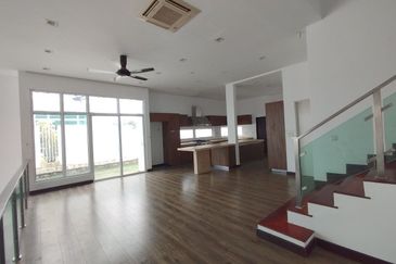 Clover Garden Residences