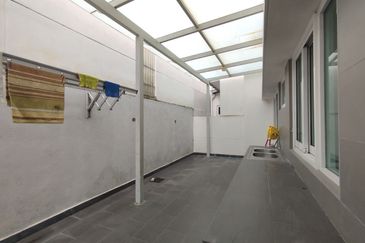 Clover Garden Residences