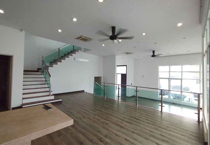 Clover Garden Residences