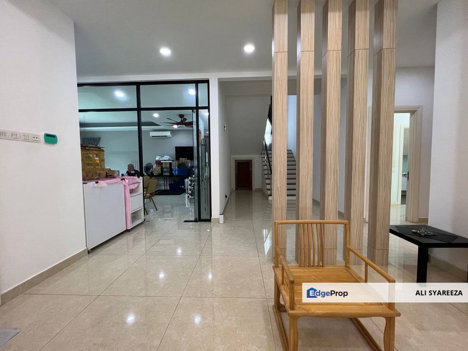 TAMING MUTIARA 2 Bandar Sungai Long Kajang 3 storey Bungalow for sale, Selangor, Kajang