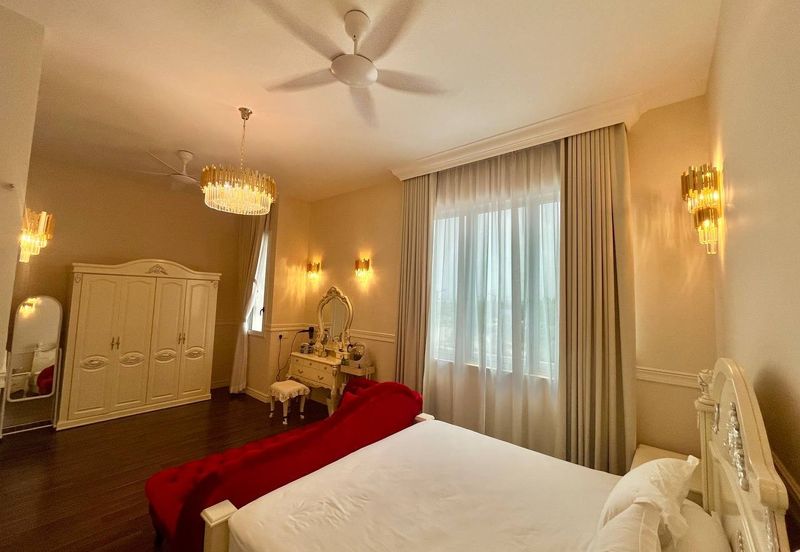 Ebonylane @ Eco Forest