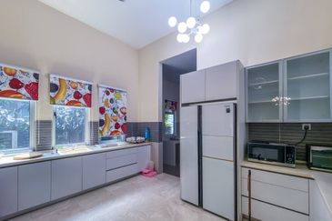 Seksyen 13, Shah Alam