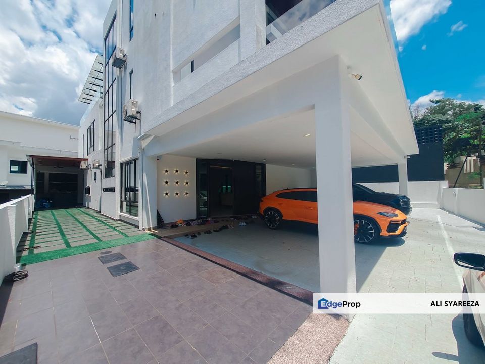 Country Heights Kajang Two and half storey Bungalow for sale, Selangor, Country Heights