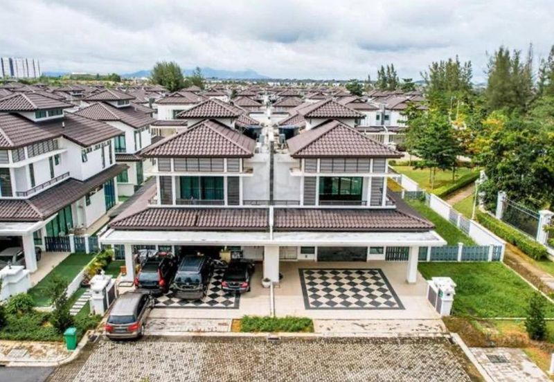 Tenderfields @ Eco Majestic