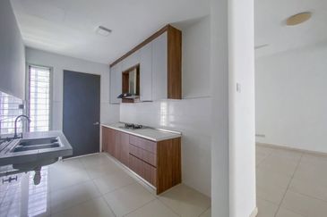 Arahsia Residences, Tropicana Aman