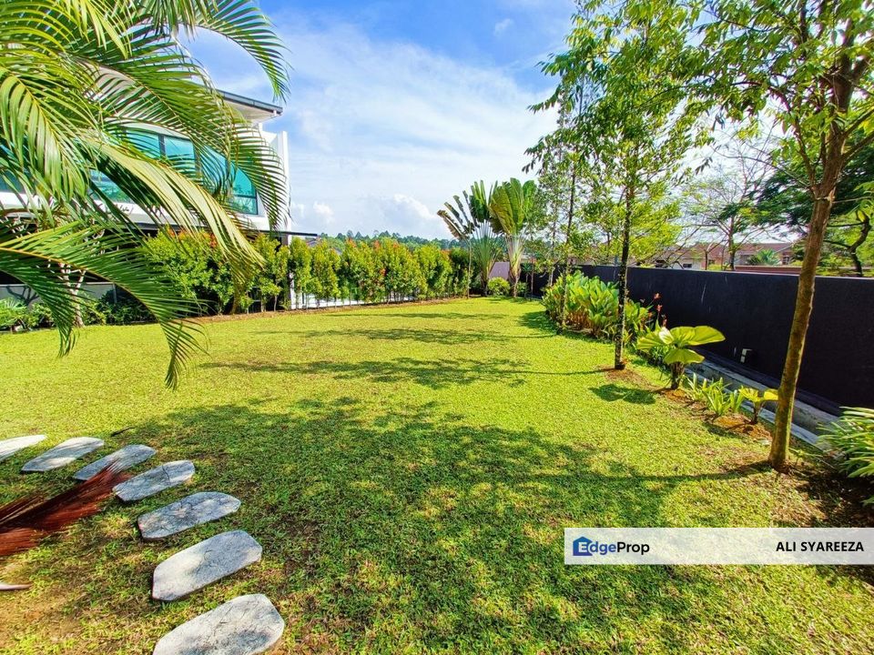 PERDANA HEIGHTS u10 Shah Alam 3 storey Bungalow house for sale, Selangor, Shah Alam