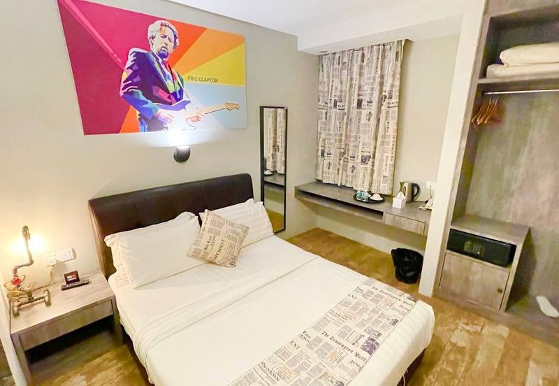 Taipan Business Centre, USJ 10