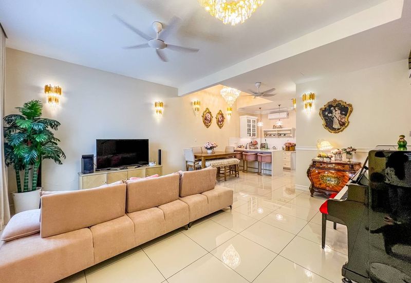 Ebonylane @ Eco Forest