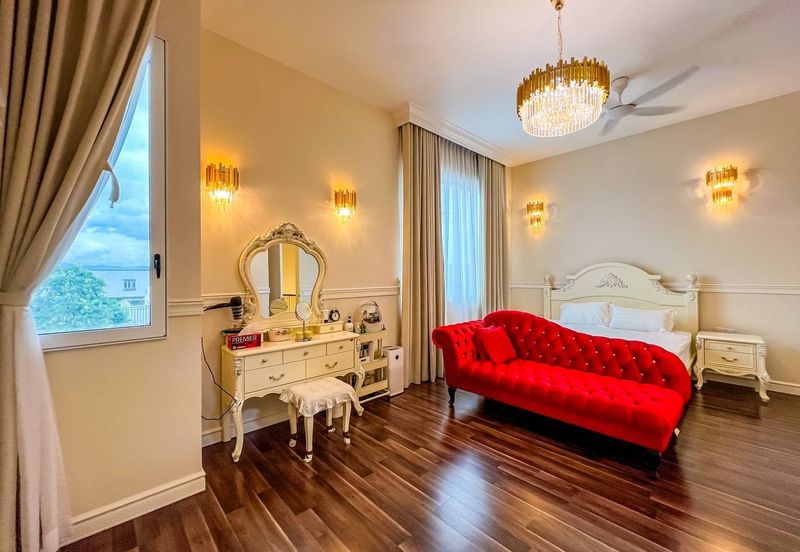 Ebonylane @ Eco Forest