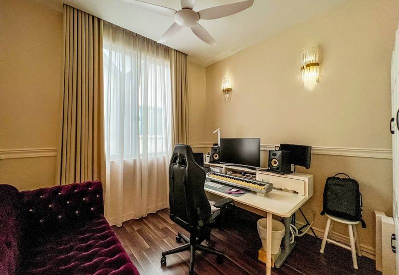 Ebonylane @ Eco Forest