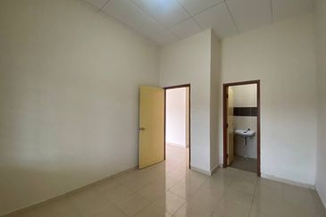 Seksyen 30, Shah Alam